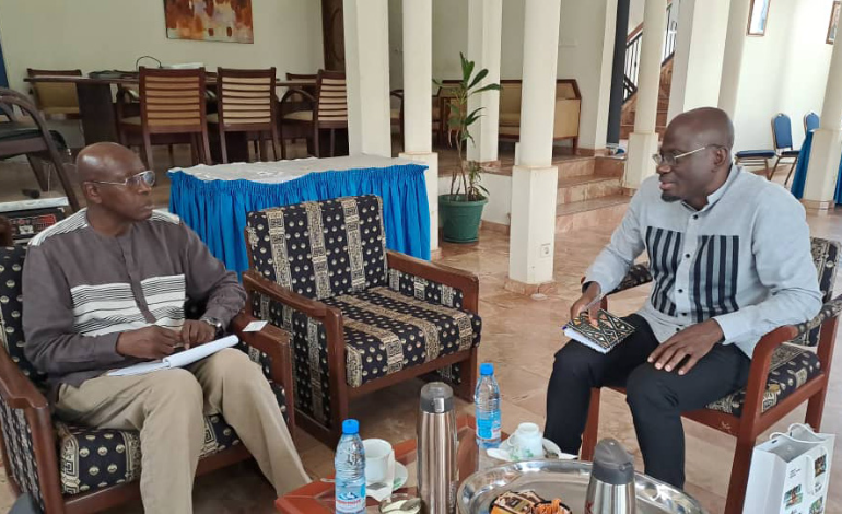 L'historien Babacar Fall reçu au CNUDHD-AC